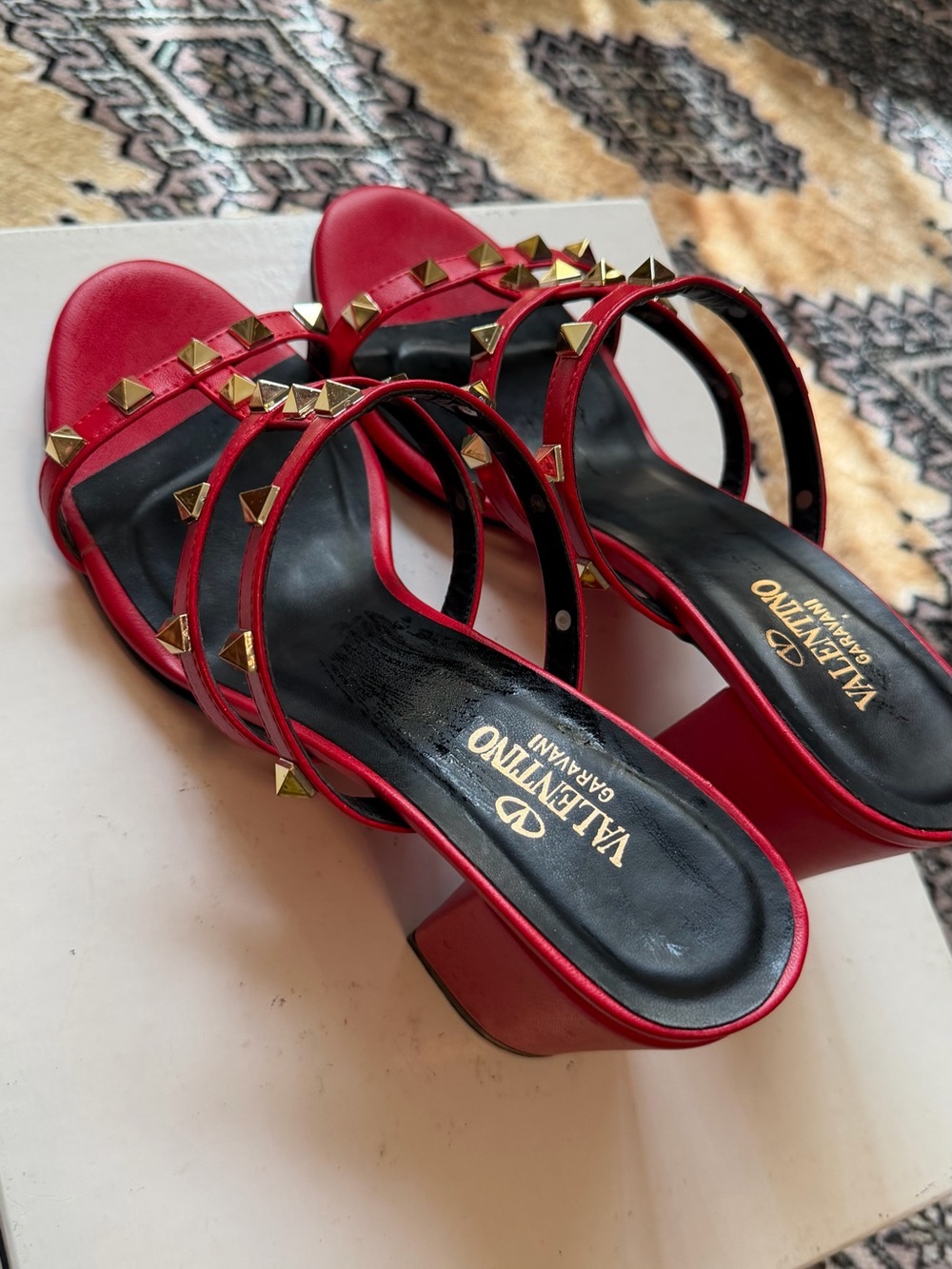 Valentino Garavani Red Leather Pyramid-Stud Slide Mules - Picture 4 of 6